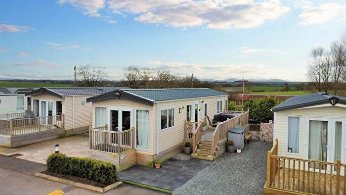 2 Bedroom Park Home For Sale In High Hesket, CA4