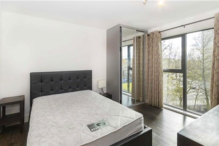 1 Bedroom Flat To Rent In George Row, Bermondsey, SE16