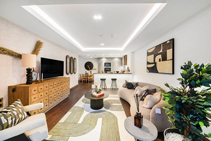 2 Bedroom Flat For Sale In Camellia House At Paddington Gardens, Paddington, W2