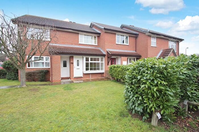 2 Bedroom Maisonette To Rent In Villeboys Close, Abingdon, OX14