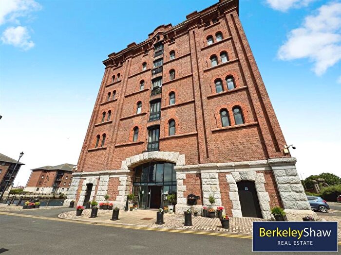 2 Bedroom Flat For Sale In Waterloo Road, Liverpool, L3
