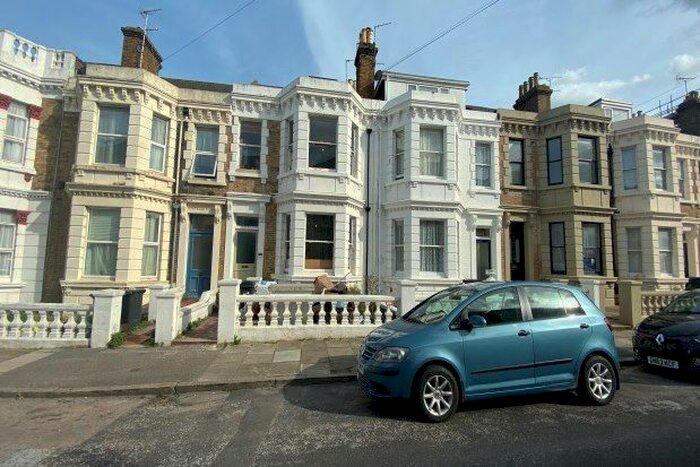 1 Bedroom Flat To Rent In Arthur Road, Margate, CT9