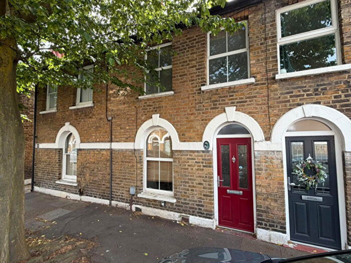 2 Bedroom Terraced House To Rent In Mooreland Road, Bromley, Kent, BR1