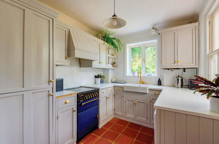 2 Bedroom Terraced House For Sale In Coal Park Lane, Swanwick, Southampton, SO31