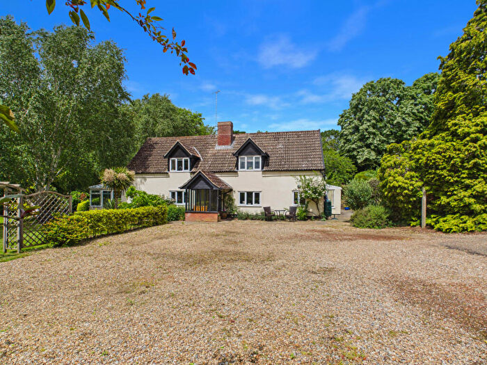 5 Bedroom Detached House For Sale In Rectory Road, Norwich, NR14