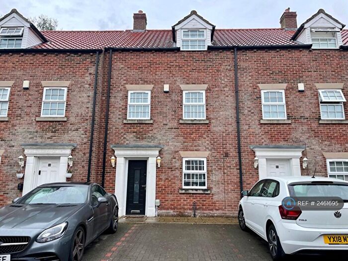 3 Bedroom Terraced House To Rent In Flemingate Court, Beverley, HU17