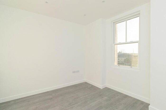2 Bedroom Apartment To Rent In Buenos Ayres, Margate, CT9