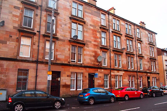 2 Bedroom Flat To Rent In Brechin Street, Kelvingrove, Glasgow, Lanarkshire, G3