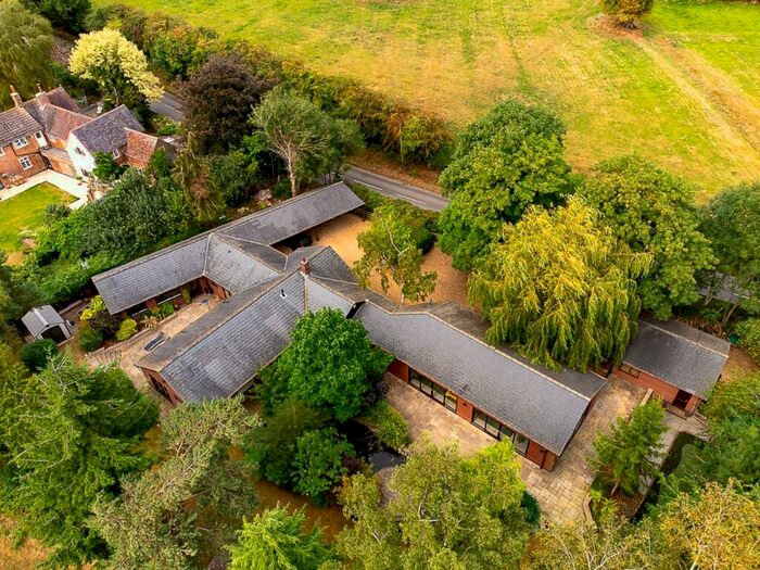 4 Bedroom Detached Bungalow For Sale In Sharnford Road, Aston Flamville, Hinckley, LE10