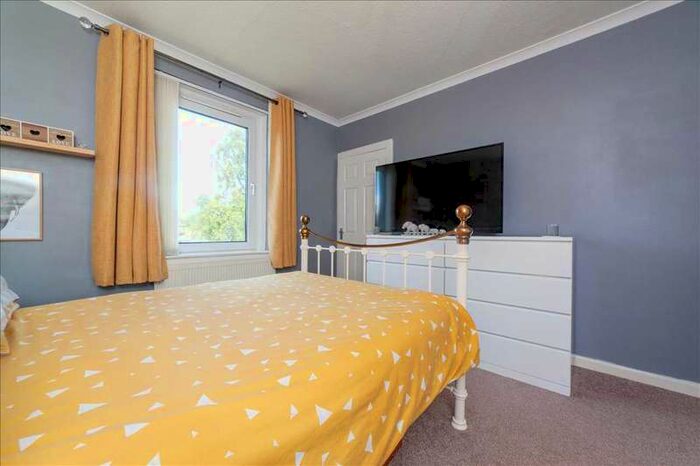2 Bedroom Apartment For Sale In Wishaw Road, Wishaw, ML2