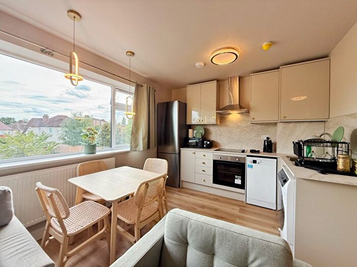 1 Bedroom Flat To Rent In Ingram Way, Greenford, UB6