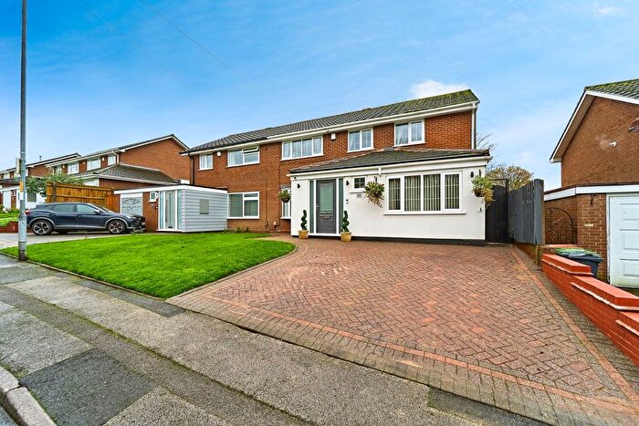 4 Bedroom Detached House For Sale In Wood Lane, Pelsall, Walsall, West Midlands, WS3