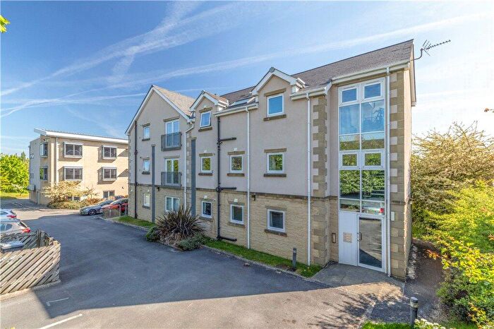 2 Bedroom Apartment For Sale In Shires Road, Guiseley, Leeds, West Yorkshire, LS20