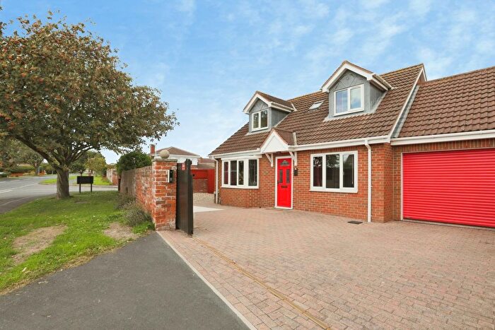 3 Bedroom Detached House For Sale In Bempton Lane, Bridlington, YO16