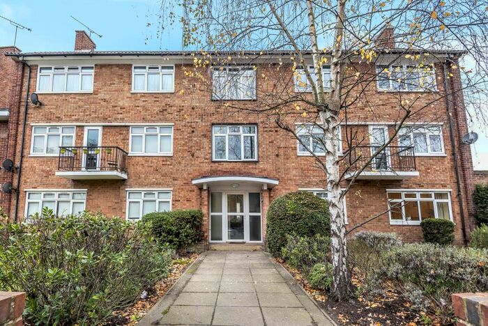 1 Bedroom Apartment To Rent In Maidenhead, Berkshire, SL6