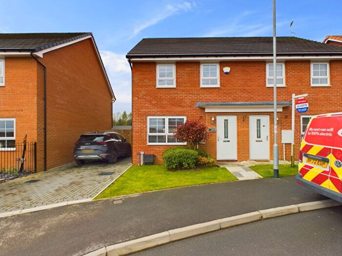 3 Bedroom Semi-detached House For Sale In Nalton Drive, Driffield, East Riding Of Yorkshire, YO25