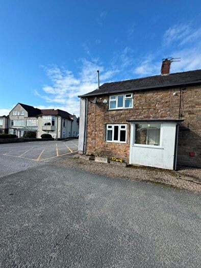 2 Bedroom Cottage To Rent In Cottage, Bolton Golf Club, Chorley New Road, Bolton, BL6