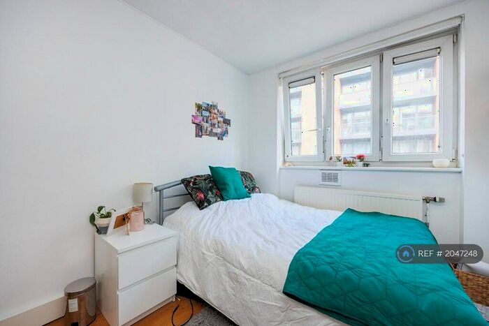 4 Bedroom Flat To Rent In Barnabas House, London, EC1V