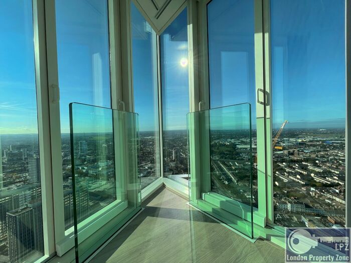 2 Bedroom Flat To Rent In Saffron Central Square / Wellesley Road, Croydon, CR0