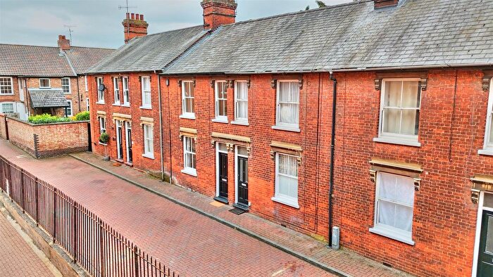 3 Bedroom Terraced House For Sale In Felaw Street, Ipswich, IP2