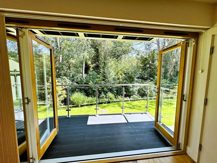 2 Bedroom Apartment To Rent In St. Stephens Road, Canterbury, CT2