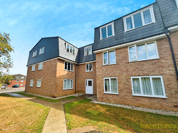 1 Bedroom Apartment To Rent In Church Field, Saffron Walden, Essex, CB11