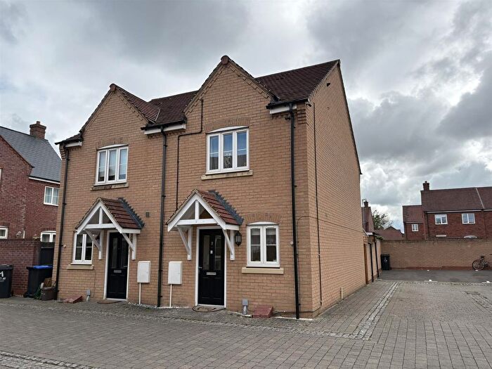 2 Bedroom Property For Sale In Ashby Mews, Daventry, NN11