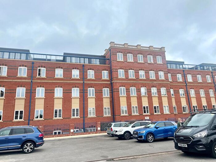 1 Bedroom Flat To Rent In Elizabeth Court, Margate, CT9