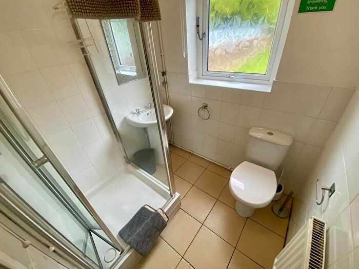4 Bedroom Property To Rent In Rhyddings Terrace, Brynmill, Swansea, SA2