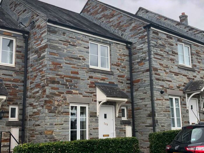 2 Bedroom House To Rent In Grassmere Way, Pillmere, Saltash, PL12