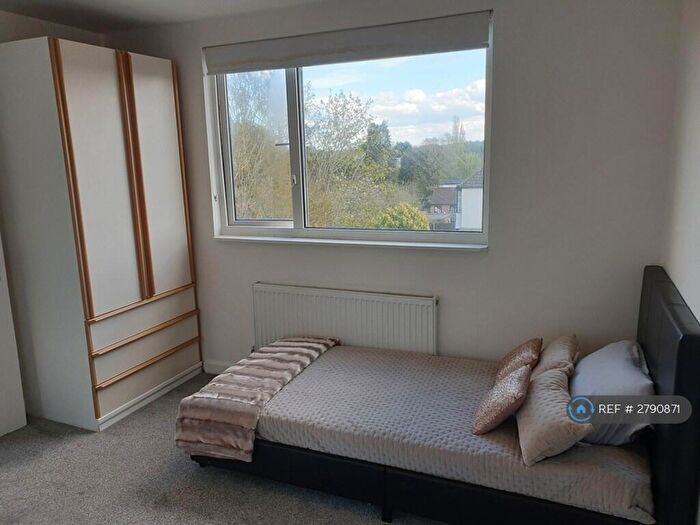 1 Bedroom Flat To Rent In Headstone Lane, London, HA2