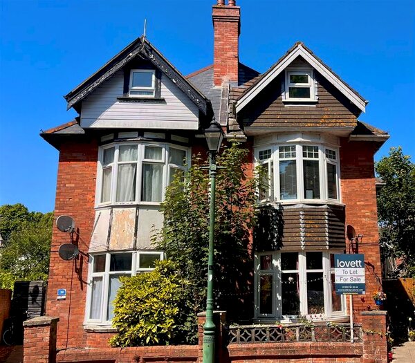 2 Bedroom Flat To Rent In Churchill Road, Boscombe, Bournemouth, BH1