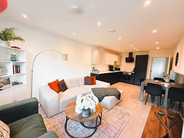 1 Bedroom Flat To Rent In Nord Court, Church Road, Northolt, UB5