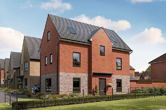 4 Bedroom Detached House For Sale In Henley Gate, Ipswich, IP1