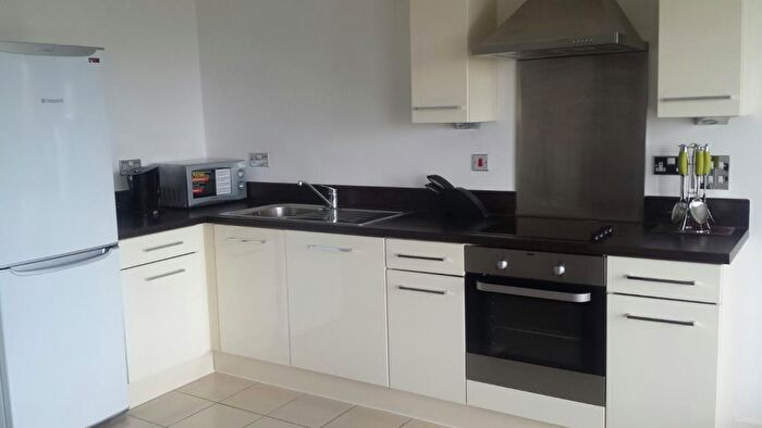 Apartment To Rent In Hive, Masshouse Plaza, Birmingham, B5