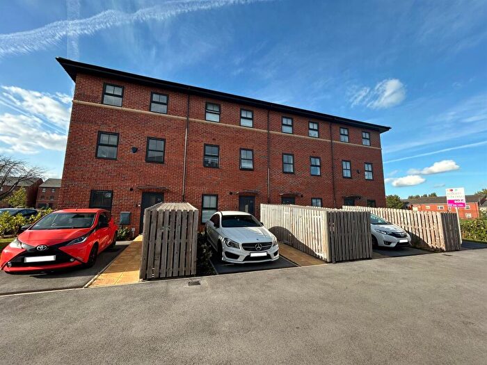 2 Bedroom Town House For Sale In Hablethorpe Street, Nottingham, NG8