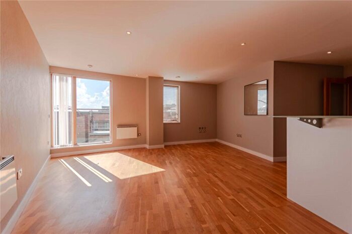 2 Bedroom Flat To Rent In St Anns Quay, Quayside, Newcastle Upon Tyne, NE1