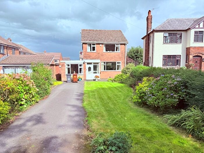 3 Bedroom Detached House For Sale In Cut Lane, Rishton., BB1