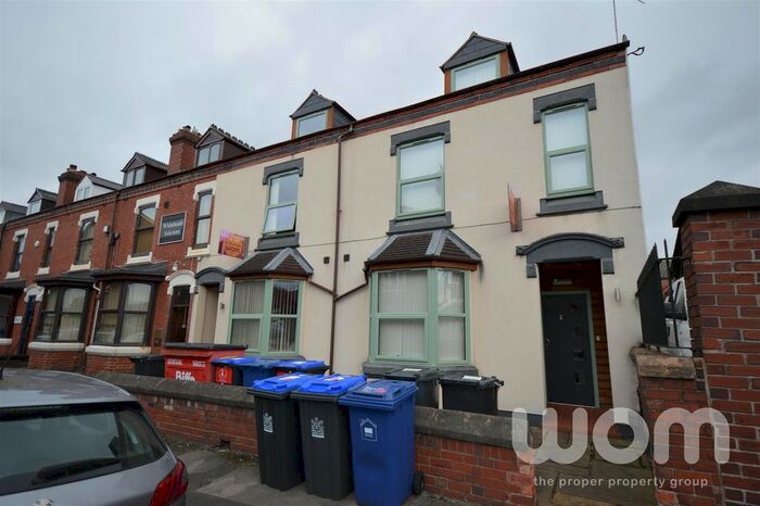 6 Bedroom Property To Rent In Water Street, Newcastle-Under-Lyme ST5