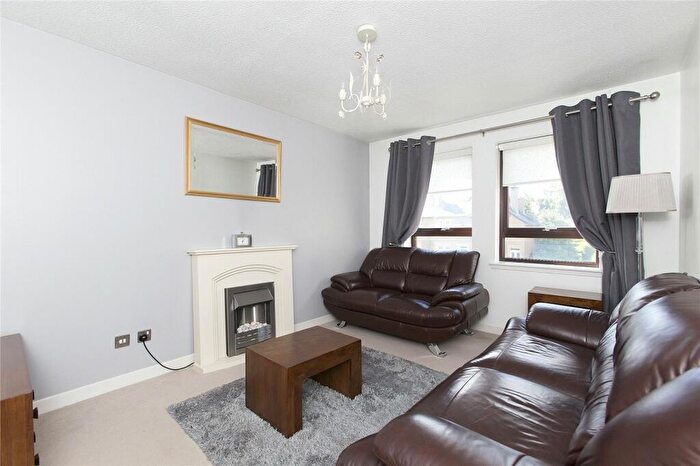 1 Bedroom Flat To Rent In Craighouse Gardens, Morningside, Edinburgh, EH10