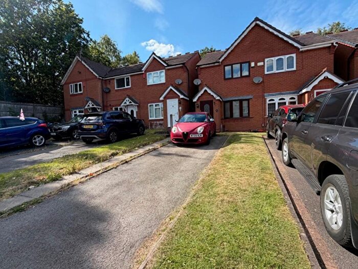 2 Bedroom Semi Detached House To Rent In Limes Road, Dudley, West Midlands, DY1