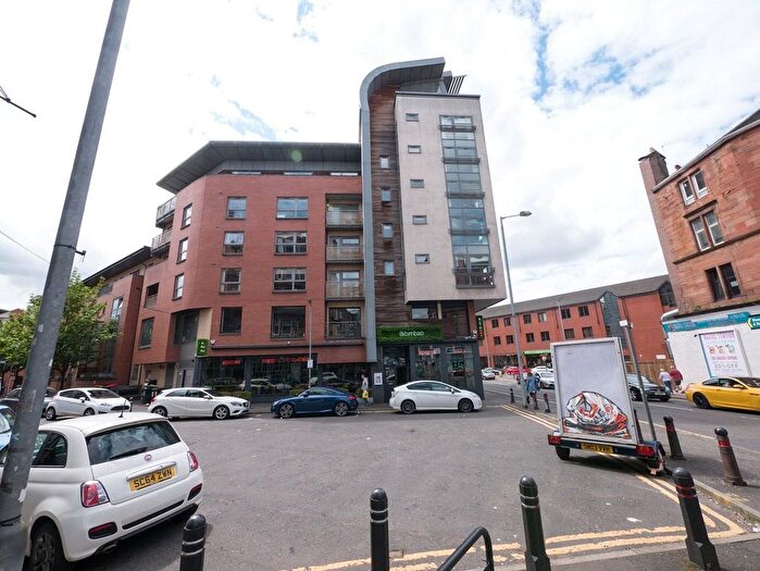 3 Bedroom Flat To Rent In Coopers Well Street, Glasgow, Glasgow City, G11