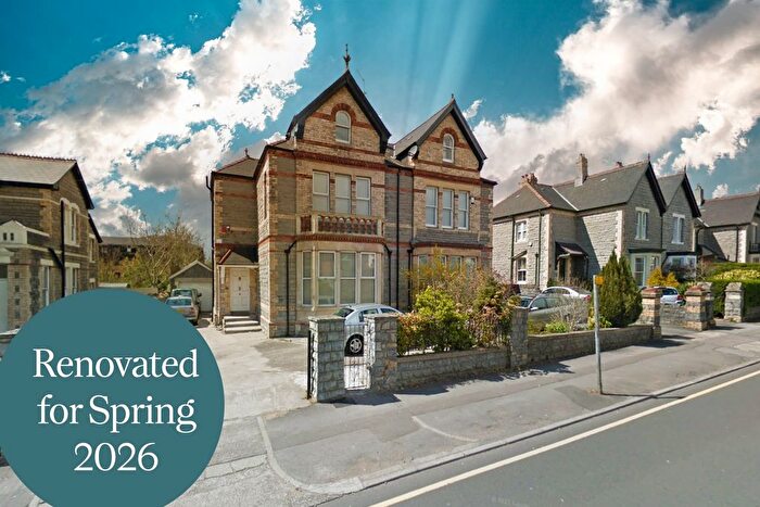 5 Bedroom Semi-Detached House For Sale In Hickman Road, Penarth, Penarth, CF64