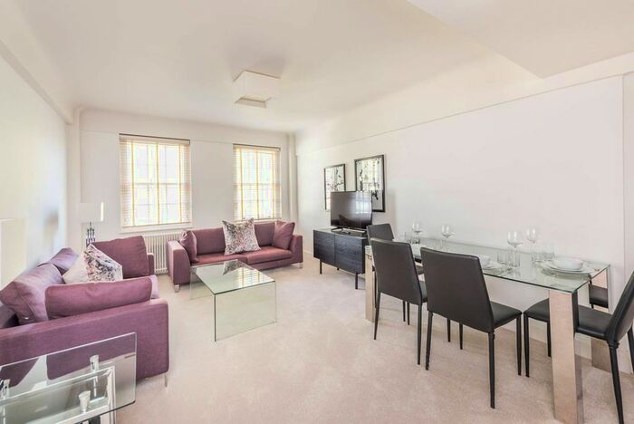 2 Bedroom Flat To Rent In Fulham Road, Chelsea, London, SW3