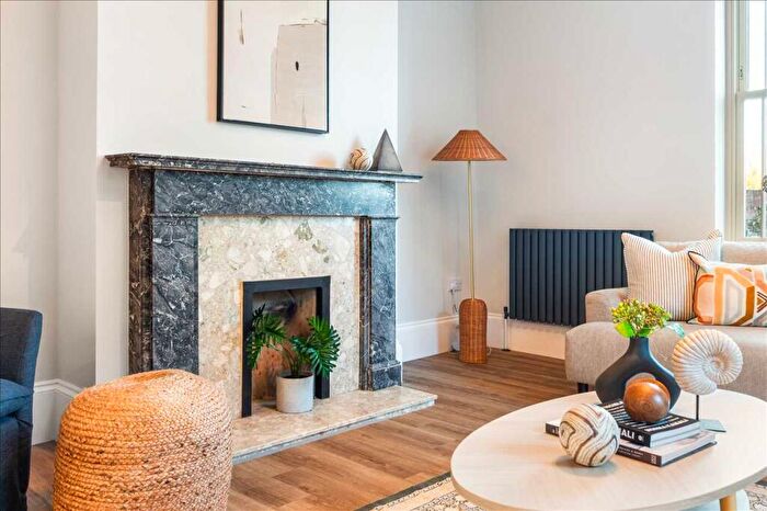 2 Bedroom Cottage For Sale In Copper Beech Court, DN33