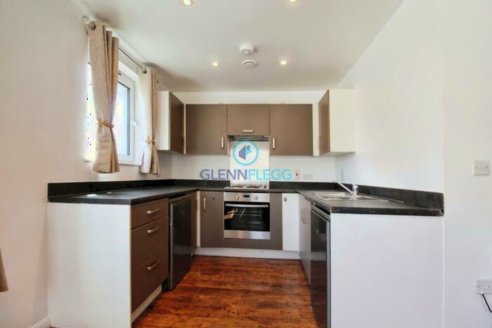 1 Bedroom Apartment To Rent In ***Let Agreed***West Central, Slough***Let Agreed***, SL2