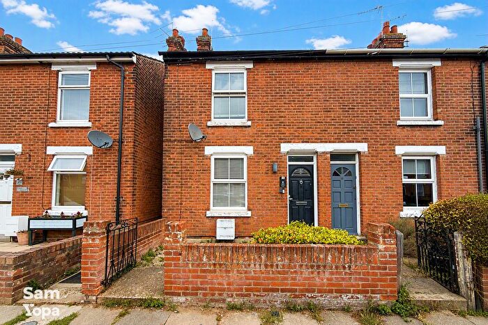 2 Bedroom End Terrace House For Sale In Beche Road, Colchester, CO2