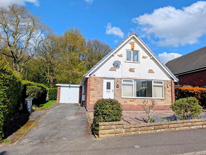 4 Bedroom Property For Sale In Greenside, Denby Dale, Huddersfield, West Yorkshire, HD8