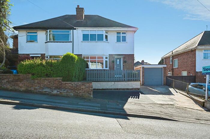 3 Bedroom Semi Detached House For Sale In Somersby Road, Nottingham, NG3