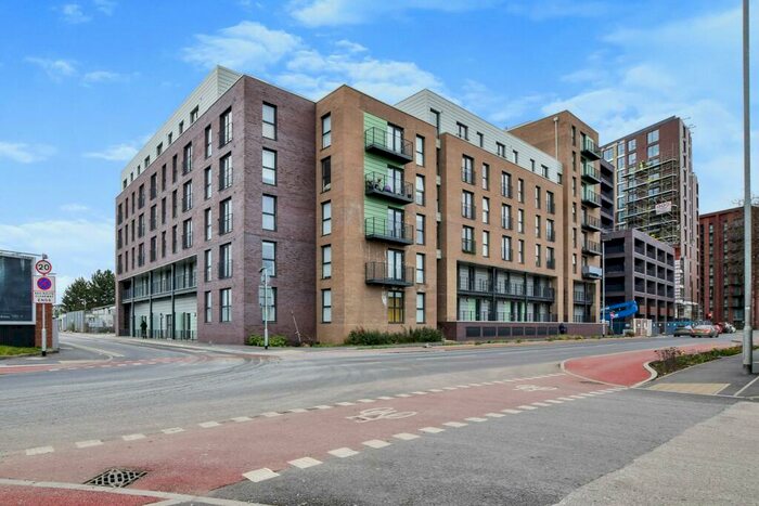 1 Bedroom Apartment To Rent In Middlewood Plaza, Craven Street, Salford, M5